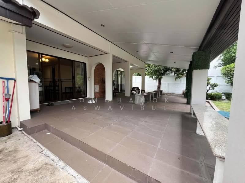 Panya Pattanakarn Village, Bangkok, Soi Phatthanakarn 30, Suan Luang, Bangkok, 5 Bedrooms, 350 sqm, Single Detached House For Sale, by Jomchanok Aswavibul, 500358672 - DDproperty.com