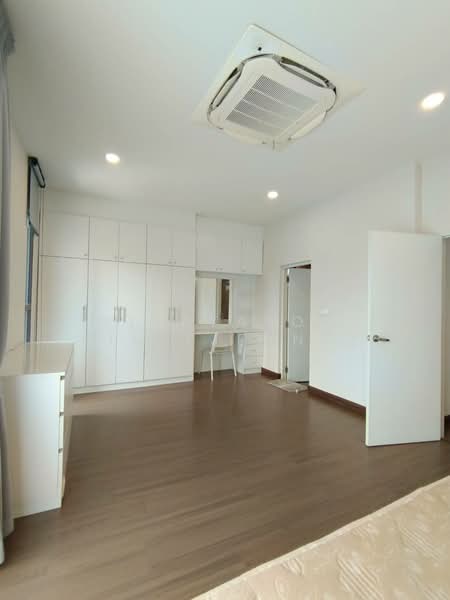 The City Bangna-KM.7, Samut Prakan, 80 Bangna-Trad Road, Bang Kaeo, Bang Plee, Samut Prakan, 4 Bedrooms, 278 sqm, Single Detached House For Rent, by Tittayaporn Kim (Jenny), 500358690 - DDproperty.com