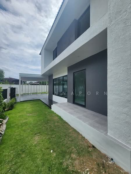 นันทวัน วงแหวน-รัตนาธิเบศร์, Nonthaburi, Sao Thong Hin, Bang Yai, Nonthaburi, 5 Bedrooms, 369 sqm, Single Detached House For Sale, by Angsanaporn D, 500358698 - DDproperty.com