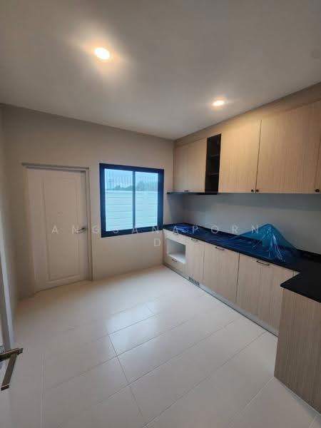 นันทวัน วงแหวน-รัตนาธิเบศร์, Nonthaburi, Sao Thong Hin, Bang Yai, Nonthaburi, 5 Bedrooms, 369 sqm, Single Detached House For Sale, by Angsanaporn Dejvorrasuthi, 500358698 - DDproperty.com
