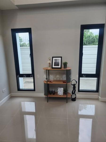 นันทวัน วงแหวน-รัตนาธิเบศร์, Nonthaburi, Sao Thong Hin, Bang Yai, Nonthaburi, 5 Bedrooms, 369 sqm, Single Detached House For Sale, by Angsanaporn Dejvorrasuthi, 500358698 - DDproperty.com