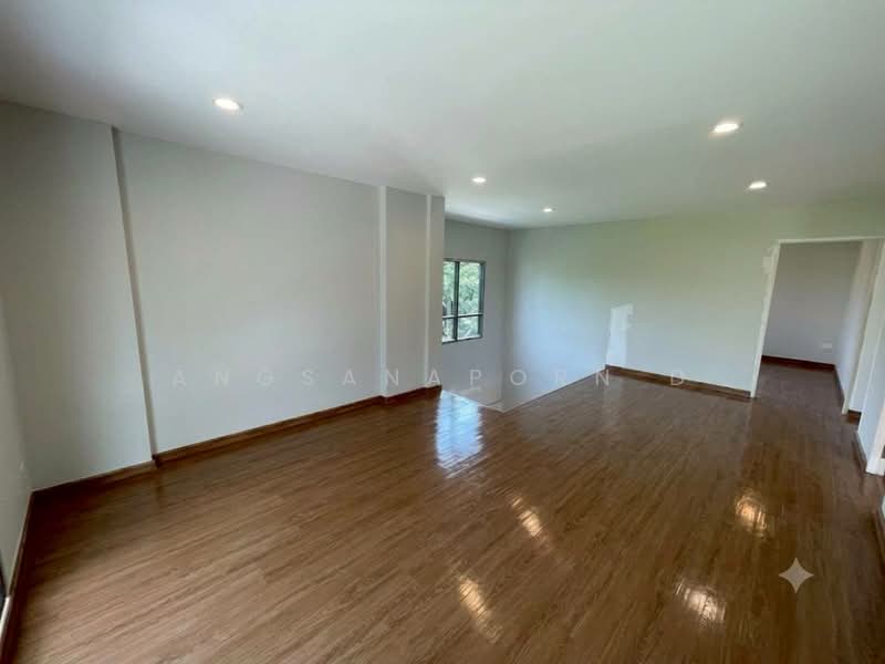 Tararom Ramkhamhaeng 150, Bangkok, Soi Ramkhamhaeng 150, Saphan Sung, Bangkok, 4 Bedrooms, 276 sqm, Single Detached House For Sale, by Angsanaporn D, 500358704 - DDproperty.com