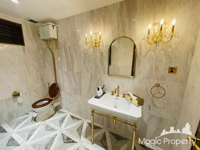 Casa Ekamai 28, Bangkok, 45 14 Ekkamai 28 Alley, Khlong Tan Nua, Watthana, Bangkok, 4 Bedrooms, 846 sqm, Single Detached House For Rent, by Magic Property, 500358720 - DDproperty.com