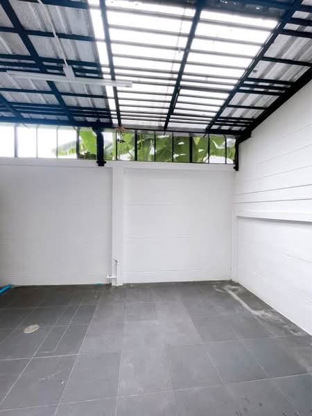 The Metro Pattanakarn-Srinakarin, Bangkok, Soi On Nut 80 Yak 5, Prawet, Bangkok, 3 Bedrooms, 148 sqm, Townhouse For Rent, by สุชาติ ปรีชา, 500358735 - DDproperty.com