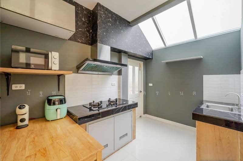 Casa Ville Donmuang-Songprapa, Bangkok, Songprapa Road, Si Khan, Don Mueang, Bangkok, 3 Bedrooms, 175 sqm, Single Detached House For Rent, by นัฐพงค์ มณีอัครเนตร, 500358737 - DDproperty.com