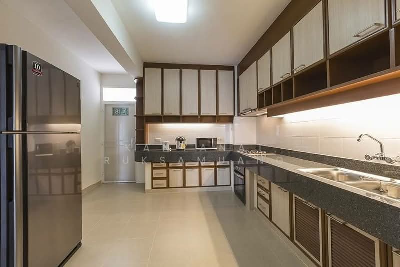 Karolyn Court, Bangkok, ซอยนายเลิศ ถนนวิทยุ แขวงลุมพินี เขตปทุมวัน กทม., Lumphini, Pathum Wan, Bangkok, 4 Bedrooms, 287 sqm, Condo For Rent, by Kanyanat Ruksamuang, 500358739 - DDproperty.com