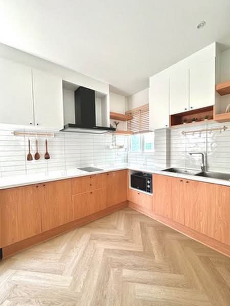 Modern Bangna-Srinakarin, Samut Prakan, Bangphli Yai, Bang Plee, Samut Prakan, 4 Bedrooms, 200 sqm, Single Detached House For Rent, by นัฐพงค์ มณีอัครเนตร, 500358766 - DDproperty.com