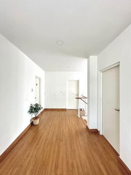 Modern Bangna-Srinakarin, Samut Prakan, Bangphli Yai, Bang Plee, Samut Prakan, 4 Bedrooms, 200 sqm, Single Detached House For Rent, by นัฐพงค์ มณีอัครเนตร, 500358766 - DDproperty.com