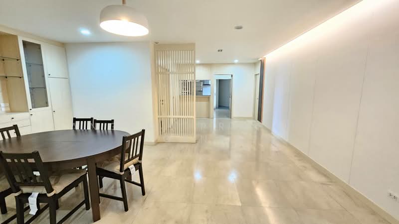 Baan Sahasthinee, Bangkok, Soi Attha Kawi 1, Khong Tan, Khlong Toei, Bangkok, 3 Bedrooms, 250 sqm, Condo For Rent, by BANGKOK PROPERTY AGENTS, 500358771 - DDproperty.com