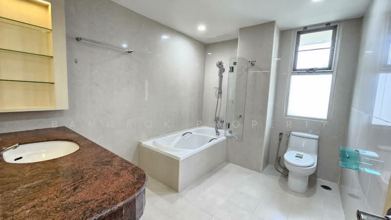 Baan Sahasthinee, Bangkok, Soi Attha Kawi 1, Khong Tan, Khlong Toei, Bangkok, 3 Bedrooms, 250 sqm, Condo For Rent, by BANGKOK PROPERTY AGENTS, 500358771 - DDproperty.com