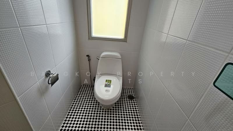 Baan Sahasthinee, Bangkok, Soi Attha Kawi 1, Khong Tan, Khlong Toei, Bangkok, 3 Bedrooms, 250 sqm, Condo For Rent, by BANGKOK PROPERTY AGENTS, 500358771 - DDproperty.com