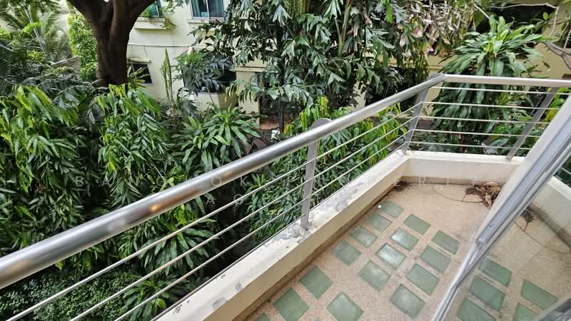 Baan Sahasthinee : บ้านสหัสธิณี, กรุงเทพ, ซอย อรรถกวี 1, คลองตัน, คลองเตย, กรุงเทพ, 200 ตร.ม., คอนโด ให้เช่า, โดย BANGKOK PROPERTY AGENTS, 500358774 - DDproperty.com