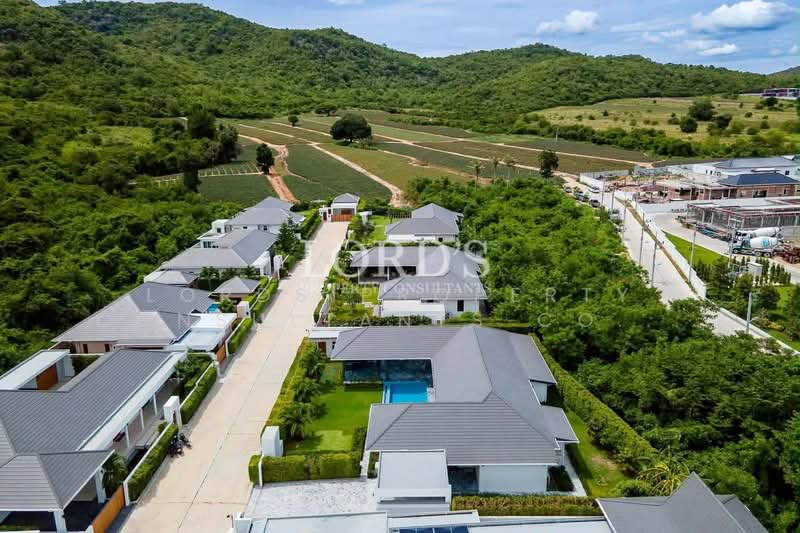 Hillside Hamlet 8, Prachuap Khiri Khan, Soi Hua Na 21, Thap Tai, Hua Hin, Prachuap Khiri Khan, 3 Bedrooms, 565 sqm, Villa For Sale, by Mark Puttkammer, 500358783 - DDproperty.com