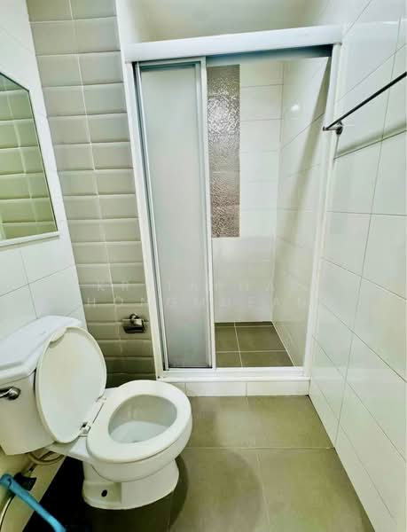 Aspire Sukhumvit-Rama 4, Bangkok, 4404 Rama 4 Road, Phra Kanong, Khlong Toei, Bangkok, 2 Bedrooms, 46 sqm, Condo For Sale, by Kritaphak Khongmueang, 500358786 - DDproperty.com