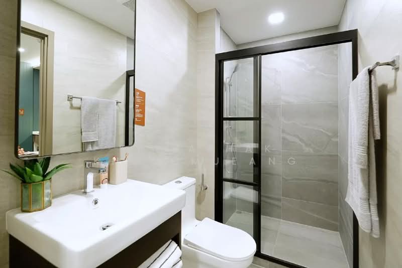Metris Ladprao, Bangkok, Lat Phrao Road, Jom Phon, Chatuchak, Bangkok, 2 Bedrooms, 42 sqm, Condo For Sale, by Kritaphak Khongmueang, 500358797 - DDproperty.com