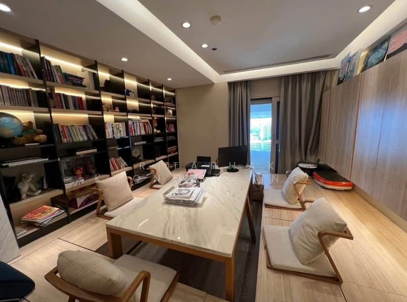 Le Raffine Sukhumvit 24, Bangkok, Soi Sukhumvit 24, Khong Tan, Khlong Toei, Bangkok, 3 Bedrooms, 371 sqm, Condo For Rent, by Kritaphak Khongmueang, 500358802 - DDproperty.com
