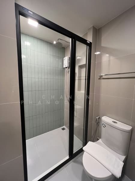 FLO by Sansiri, Bangkok, Somdet Chaopraya Road, Khlong San, Bangkok, 1 Bedroom, 25 sqm, Condo For Rent, by Chanon Phangchienghien, 500358830 - DDproperty.com