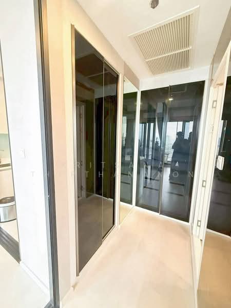 Mazarine Ratchayothin, Bangkok, Soi Phahonyothin 30, Phahonyothin Road, Chan Kasem, Chatuchak, Bangkok, 1 Bedroom, 33 sqm, Condo For Rent, by Kritsana Thipthananon, 500358894 - DDproperty.com