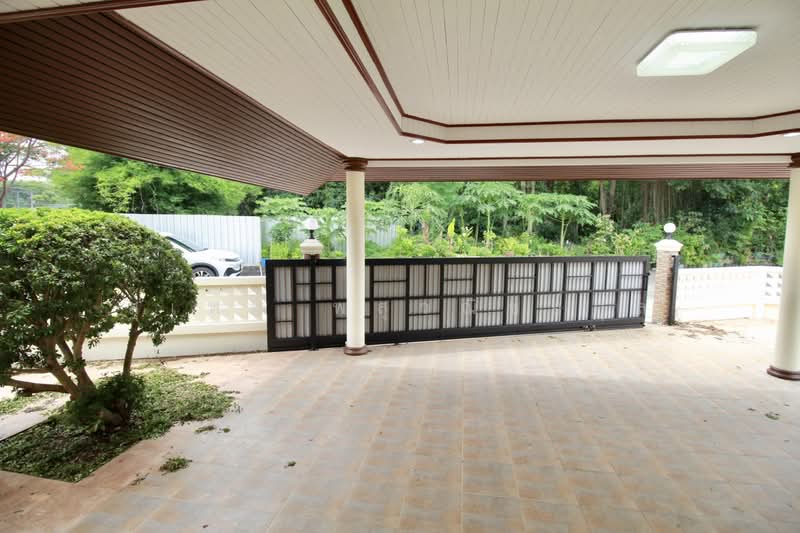 Renovated Corner House for Sale 88 Sq.Wah in Kongkorn Ranch Village, Thap Ma, Rayong Only 500 Meters, Rayong, Thapma, Muang Rayong, Rayong, 3 Bedrooms, 150 sqm, Single Detached House For Sale, by สุเทพ พสุวณิชย์กุล, 500358899 - DDproperty.com