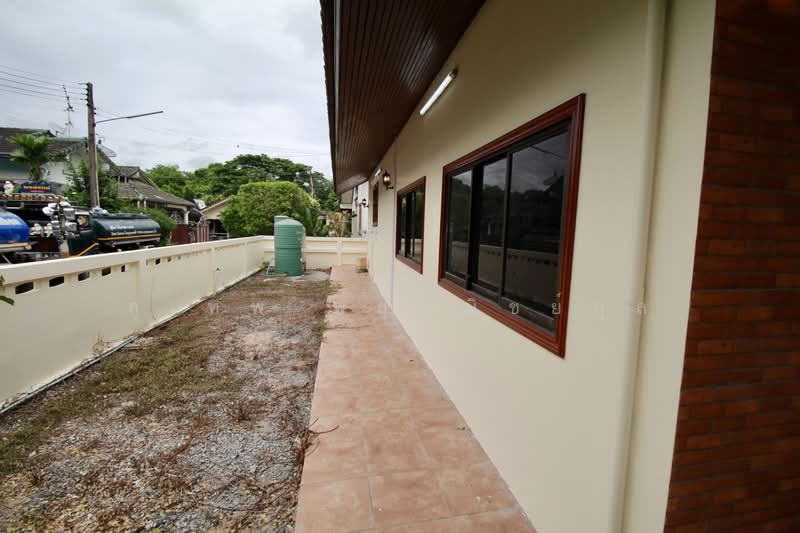 Renovated Corner House for Sale 88 Sq.Wah in Kongkorn Ranch Village, Thap Ma, Rayong Only 500 Meters, Rayong, Thapma, Muang Rayong, Rayong, 3 Bedrooms, 150 sqm, Single Detached House For Sale, by สุเทพ พสุวณิชย์กุล, 500358899 - DDproperty.com