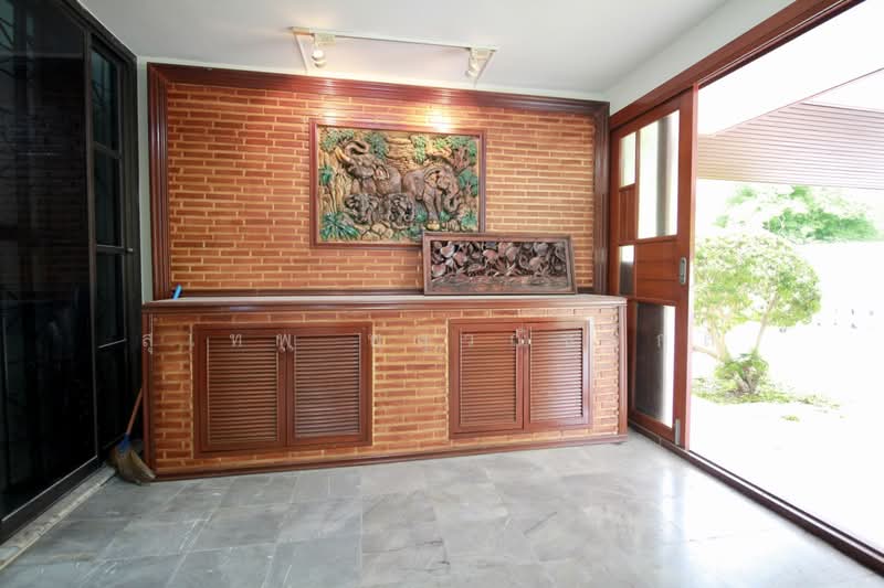 Renovated Corner House for Sale 88 Sq.Wah in Kongkorn Ranch Village, Thap Ma, Rayong Only 500 Meters, Rayong, Thapma, Muang Rayong, Rayong, 3 Bedrooms, 150 sqm, Single Detached House For Sale, by สุเทพ พสุวณิชย์กุล, 500358899 - DDproperty.com