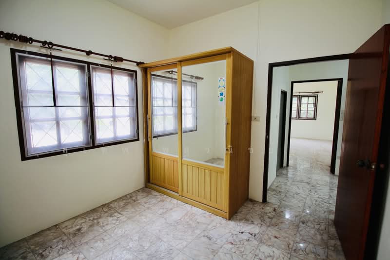 Renovated Corner House for Sale 88 Sq.Wah in Kongkorn Ranch Village, Thap Ma, Rayong Only 500 Meters, Rayong, Thapma, Muang Rayong, Rayong, 3 Bedrooms, 150 sqm, Single Detached House For Sale, by สุเทพ พสุวณิชย์กุล, 500358899 - DDproperty.com