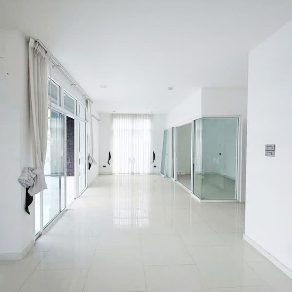 The Ozone PanyaIndra:P4, Bangkok, Bang Chun, Khlong Sam Wa, Bangkok, 4 Bedrooms, 211 sqm, Single Detached House For Sale, by AJHOMECENTER - คุณจูน, 500358903 - DDproperty.com