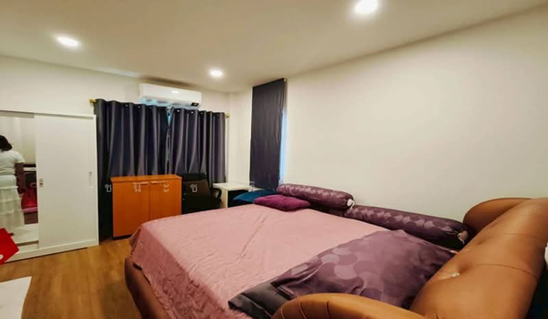 Centro Ratchaphruek 345, Nonthaburi, 345 Lumpo Bangbuathong, Lam Pho, Bang Bua Thong, Nonthaburi, 4 Bedrooms, 270 sqm, Single Detached House For Sale, by ชนะชาติ นนท์ตา, 500358912 - DDproperty.com