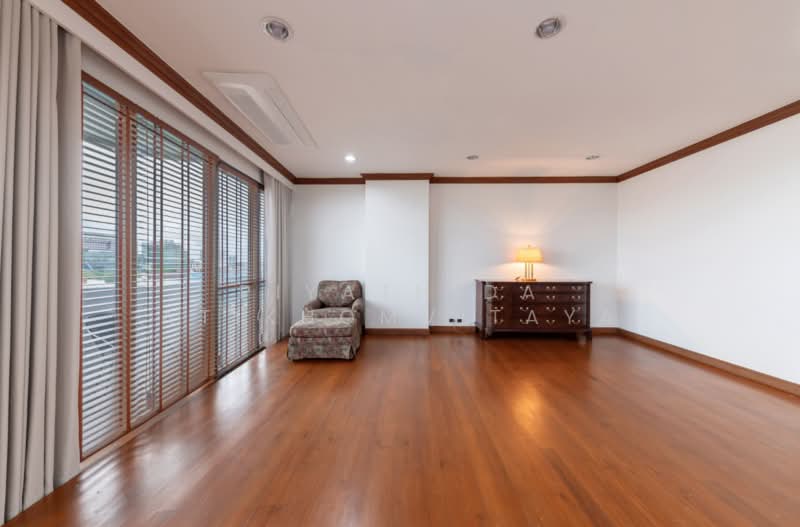 Rattanakosin View Mansion, Bangkok, Soi Chueng Charoen Phanich, Bang Yi Khan, Bang Phlat, Bangkok, 2 Bedrooms, 279 sqm, Condo For Sale, by Piyathida Atikhomvitaya, 500358934 - DDproperty.com