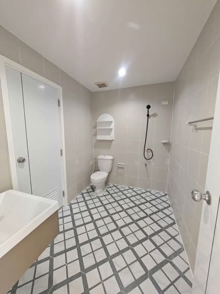 Pruksalite Lox Sukhumvit-Theparak, Samut Prakan, Soi Sri Bunruang 1, Bang Muang Mai, Muang Samut Prakarn, Samut Prakan, 3 Bedrooms, 100 sqm, Townhouse For Sale, by Rinrada Saelee, 500358966 - DDproperty.com