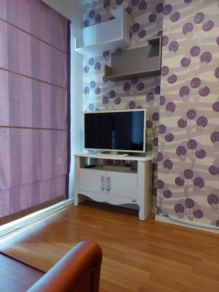 Lumpini Park Rama 9-Ratchada, Bangkok, 888 Chaturathit Road, Bang Kapi, Huai Khwang, Bangkok, 1 Bedroom, 32 sqm, Condo For Rent, by Agentbkk, 500358987 - DDproperty.com