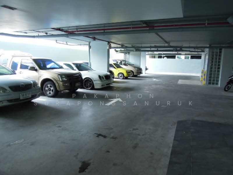 Quad Silom, Bangkok, 63 Soi Pipat 2, Silom Road, Suriyawong, Bang Rak, Bangkok, 1 Bedroom, 45 sqm, Condo For Sale, by Pakaphon Surapongsanuruk, 500358988 - DDproperty.com