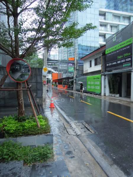 Quad Silom : ควอด สีลม, กรุงเทพ, 63 ซอยพิพัฒน์ 2 ถนนสีลม, สุริยวงศ์, บางรัก, กรุงเทพ, 45 ตร.ม., คอนโด ขาย, โดย Pakaphon Surapongsanuruk, 500358988 - DDproperty.com