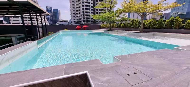 Quad Silom : ควอด สีลม, กรุงเทพ, 63 ซอยพิพัฒน์ 2 ถนนสีลม, สุริยวงศ์, บางรัก, กรุงเทพ, 45 ตร.ม., คอนโด ขาย, โดย Pakaphon Surapongsanuruk, 500358988 - DDproperty.com