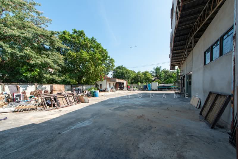 โกดังลาดพร้าว 101-2, Bangkok, Khlong Chan, Bang Kapi, Bangkok, , 2,400 sqm, Warehouse/Factory For Rent, by Pimlada Lertritrungmanee, 500359023 - DDproperty.com