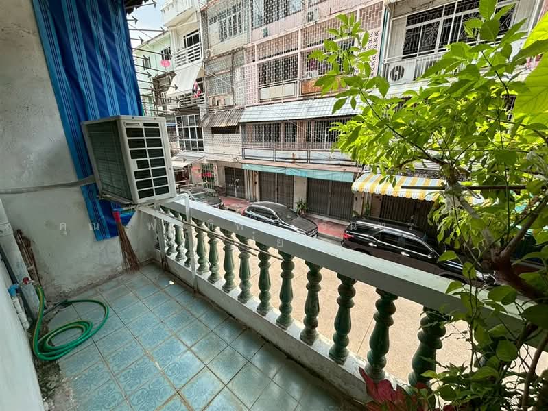 อาคารพาณิชย์ 3.5 ชั้น 7 ตร.ว. อาคารพาณิชย์ ใกล้โรงพยาบาลหัวเฉียว ถนนยุคล1, Bangkok, ถนนยุคล1, Wat Thep Sirin, Pom Prap Sattru Phai, Bangkok, , 100 sqm, Shophouse For Sale, by คุณ พรทิพย์ จันทร์หา (ปุ๋ย), 500359036 - DDproperty.com