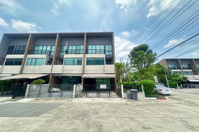 Baan Klang Muang Ladprao-Serithai, Bangkok, 8-2 Soi Serithai 52, Khan Na Yao, Bangkok, 3 Bedrooms, 152 sqm, Townhouse For Sale, by ชนะชาติ นนท์ตา, 500359060 - DDproperty.com