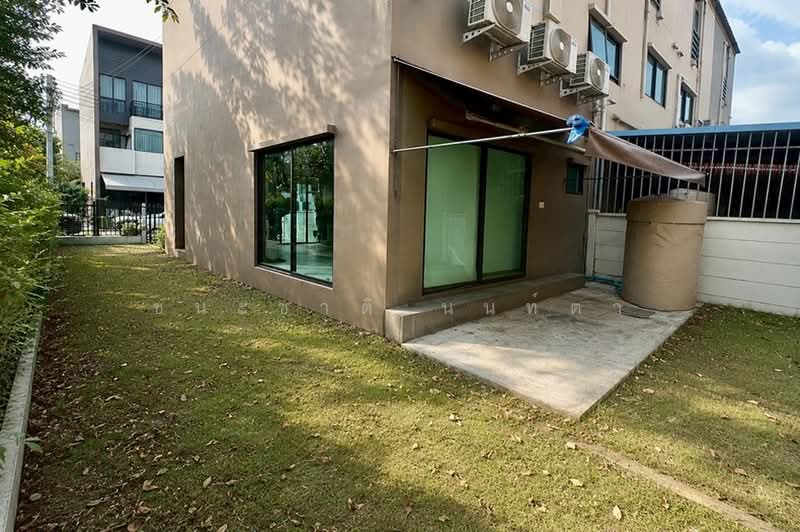 Baan Klang Muang Ladprao-Serithai, Bangkok, 8-2 Soi Serithai 52, Khan Na Yao, Bangkok, 3 Bedrooms, 152 sqm, Townhouse For Sale, by ชนะชาติ นนท์ตา, 500359060 - DDproperty.com