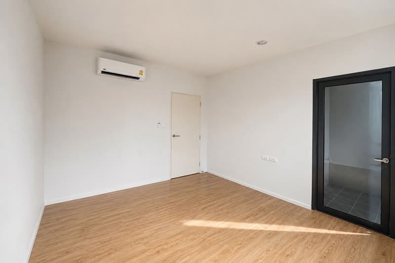 Baan Klang Muang Ladprao-Serithai, Bangkok, 8-2 Soi Serithai 52, Khan Na Yao, Bangkok, 3 Bedrooms, 152 sqm, Townhouse For Sale, by ชนะชาติ นนท์ตา, 500359060 - DDproperty.com