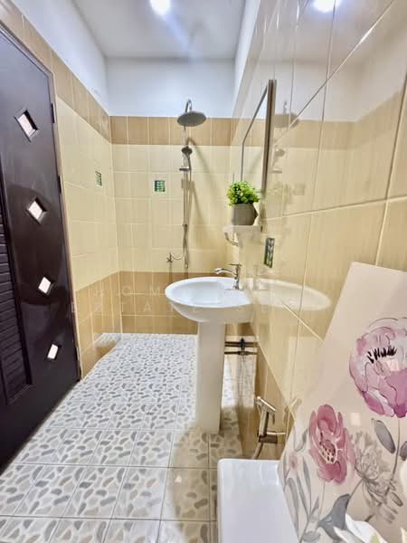 บ้านศิริมงคล, Chon Buri (Pattaya), Nong Pla Lai, Bang Lamung (Pattaya), Chon Buri (Pattaya), 3 Bedrooms, 70 sqm, Townhouse For Sale, by HOME Real Estate Service, 500359063 - DDproperty.com
