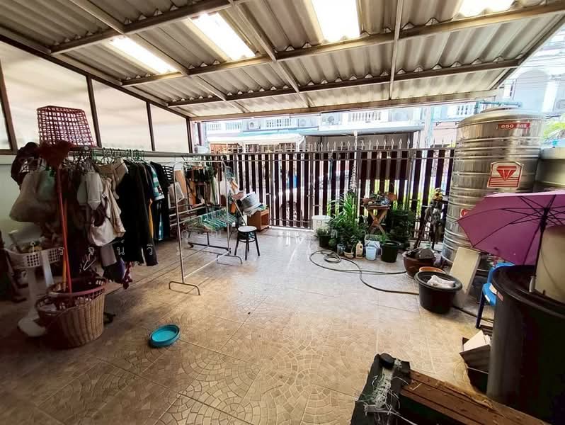 หมู่บ้านรุ่งเรือง (Rung Rueang Village) ซอยลาดพร้าว80 แยก22, กรุงเทพ, ถนนลาดพร้าว, วังทองหลาง, กรุงเทพ, 150 ตร.ม., ทาวน์เฮ้าส์ ขาย, โดย คุณ สิรตา โรจน์วิมลการ (กระแต), 500359087 - DDproperty.com