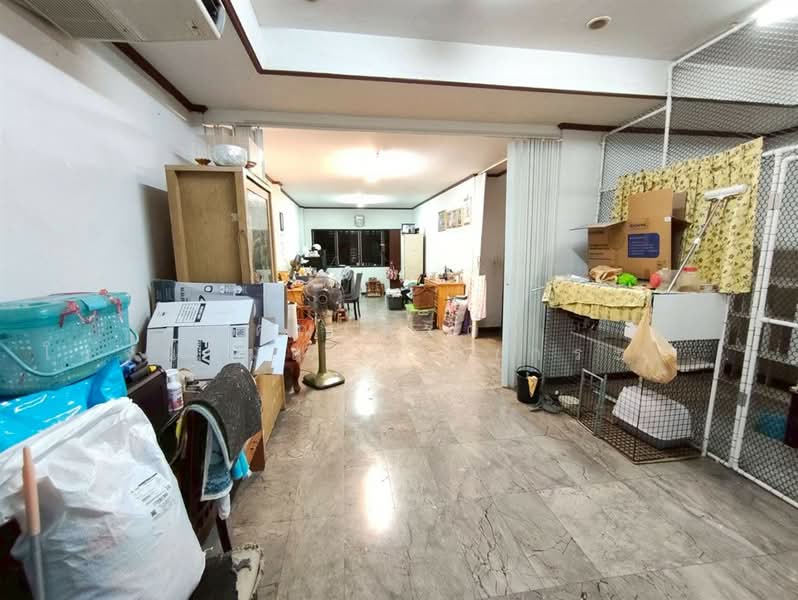 หมู่บ้านรุ่งเรือง (Rung Rueang Village) ซอยลาดพร้าว80 แยก22, กรุงเทพ, ถนนลาดพร้าว, วังทองหลาง, กรุงเทพ, 150 ตร.ม., ทาวน์เฮ้าส์ ขาย, โดย คุณ สิรตา โรจน์วิมลการ (กระแต), 500359087 - DDproperty.com