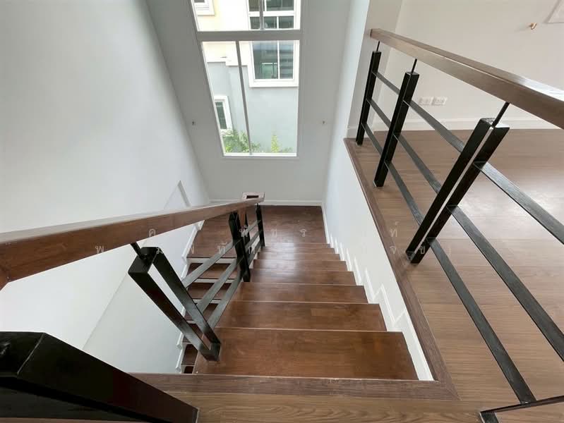 Sirinrat Hatairat, Bangkok, Soi Hathairat 37, Sam Wa Tawan Tok, Khlong Sam Wa, Bangkok, 4 Bedrooms, 350 sqm, Single Detached House For Sale, by คุณ พัชรนันท์ พรมพิทักษ์ (นัจข์), 500359107 - DDproperty.com