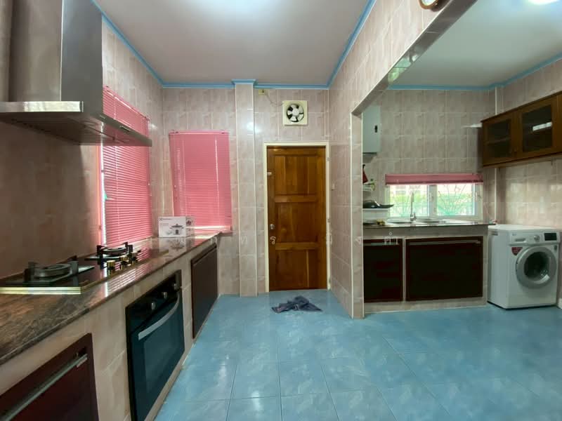 Sansai, Chiang Mai, Nong Chom, San Sai, Chiang Mai, 4 Bedrooms, 220 sqm, Single Detached House For Rent, by วุฒิภัทร มิ่งคำ, 500359145 - DDproperty.com