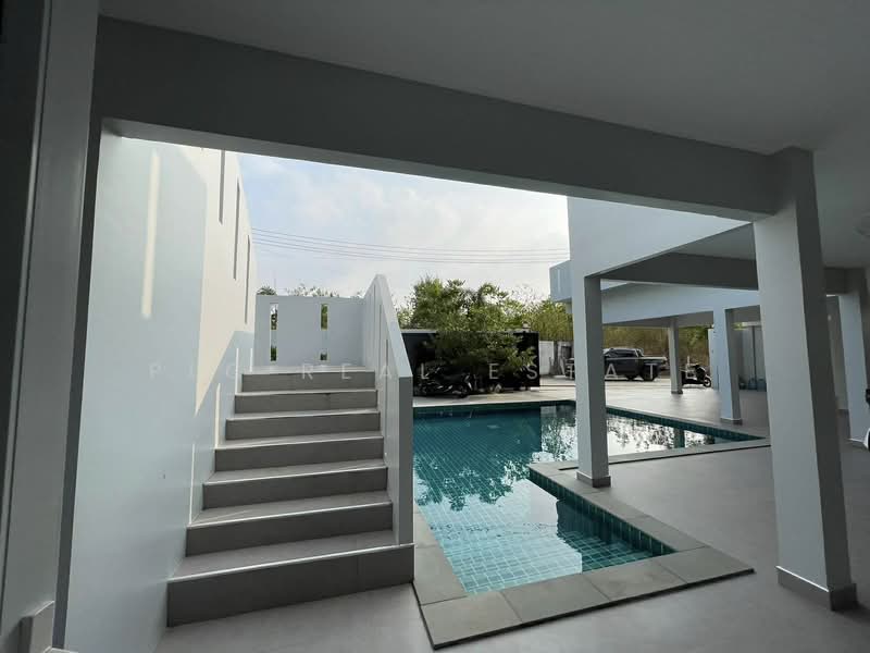 Pool Villa for Sale Thung Klom East Pattaya 3 Bedroom, Chon Buri (Pattaya), Bang Lamung, Bang Lamung (Pattaya), Chon Buri (Pattaya), 3 Bedrooms, 576 sqm, Villa For Sale, by PLC real estate, 500359157 - DDproperty.com