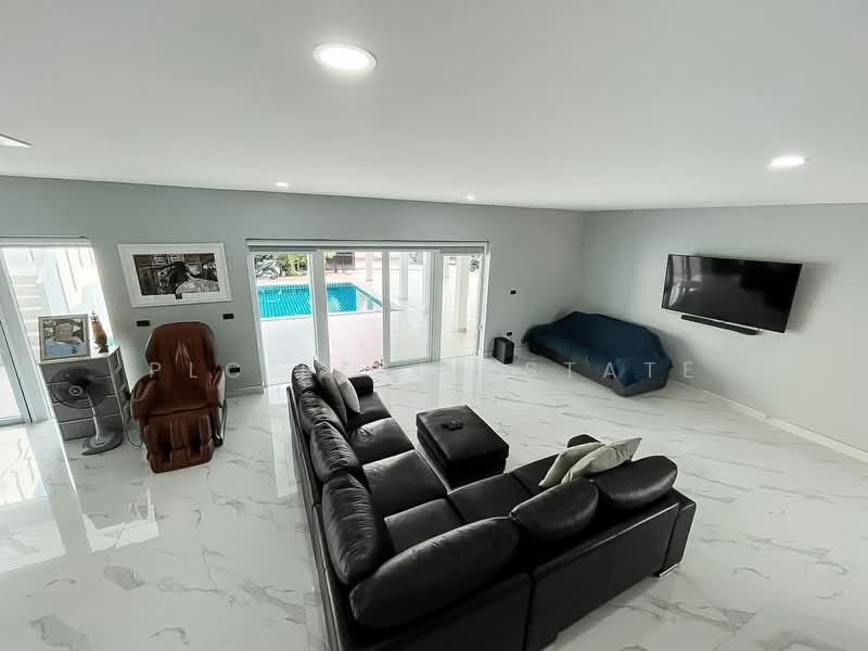 Pool Villa for Sale Thung Klom East Pattaya 3 Bedroom, Chon Buri (Pattaya), Bang Lamung, Bang Lamung (Pattaya), Chon Buri (Pattaya), 3 Bedrooms, 576 sqm, Villa For Sale, by PLC real estate, 500359157 - DDproperty.com