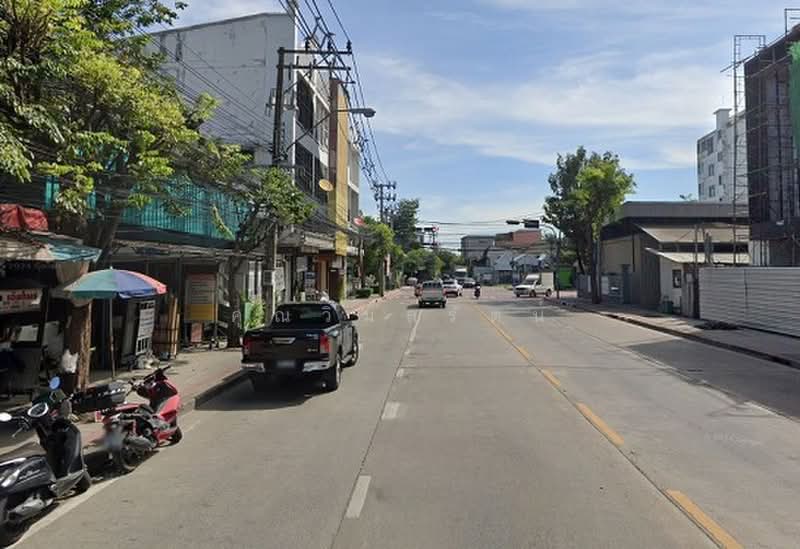 ขายที่ดินพร้อมสิ่งปลูกสร้าง นาคนิวาส ซอย 2 ใกล้ Central EastVille, กรุงเทพ, นาคนิวาส, ลาดพร้าว, กรุงเทพ, 2,800 ตร.ม., ที่ดิน ขาย, โดย คุณวิมลรัตน์, 500359186 - DDproperty.com
