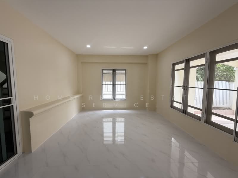 Perfect Place Ramkhamhaeng 164, Bangkok, Soi Ramkhamhaeng 164, Saphan Sung, Bangkok, 5 Bedrooms, 200 sqm, Single Detached House For Sale, by HOME Real Estate Service, 500359188 - DDproperty.com