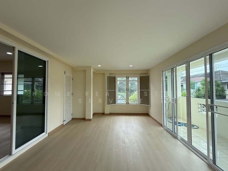 Perfect Place Ramkhamhaeng 164, Bangkok, Soi Ramkhamhaeng 164, Saphan Sung, Bangkok, 5 Bedrooms, 200 sqm, Single Detached House For Sale, by HOME Real Estate Service, 500359188 - DDproperty.com