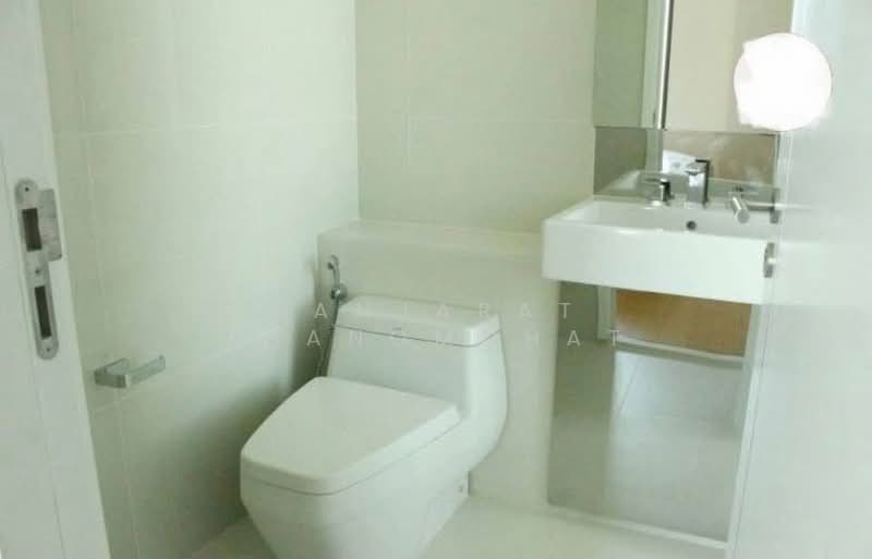 Equinox Phahol Vibha, Bangkok, 345 Paholyothin Road, Jom Phon, Chatuchak, Bangkok, 2 Bedrooms, 63 sqm, Condo For Rent, by Banjarat Thanomchat, 500359229 - DDproperty.com